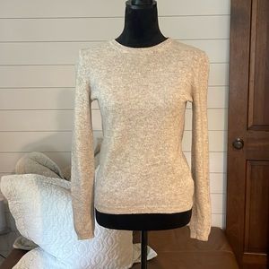 Tahari Pure Luxe 100% pure cashmere sweater in heather grey size small